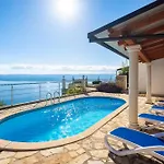 Marevista Villa *